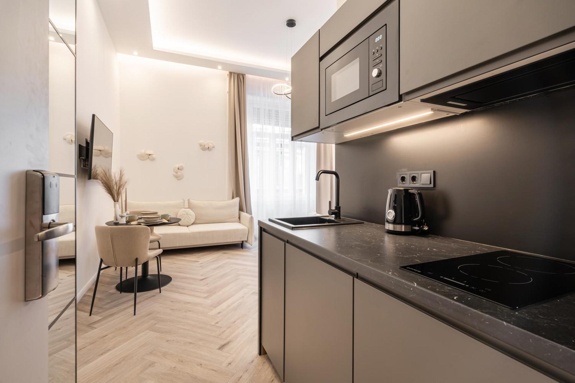 K51 - Kiraly Boutique Residence - Best Location By Bqa บูดาเปสต์ ภายนอก รูปภาพ